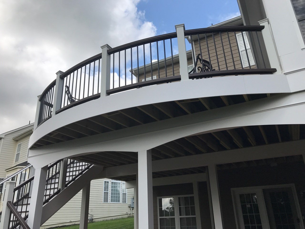 Affordable Decks Construction Service